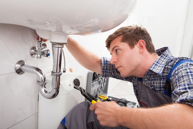 Plumbers Downside, Cobham, Stoke d'Abernon, KT11